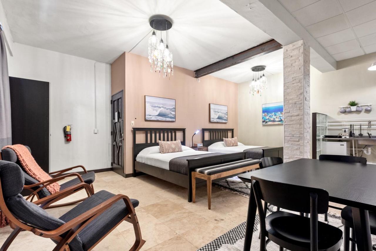 Rincon Plaza Hotel Bagian luar foto