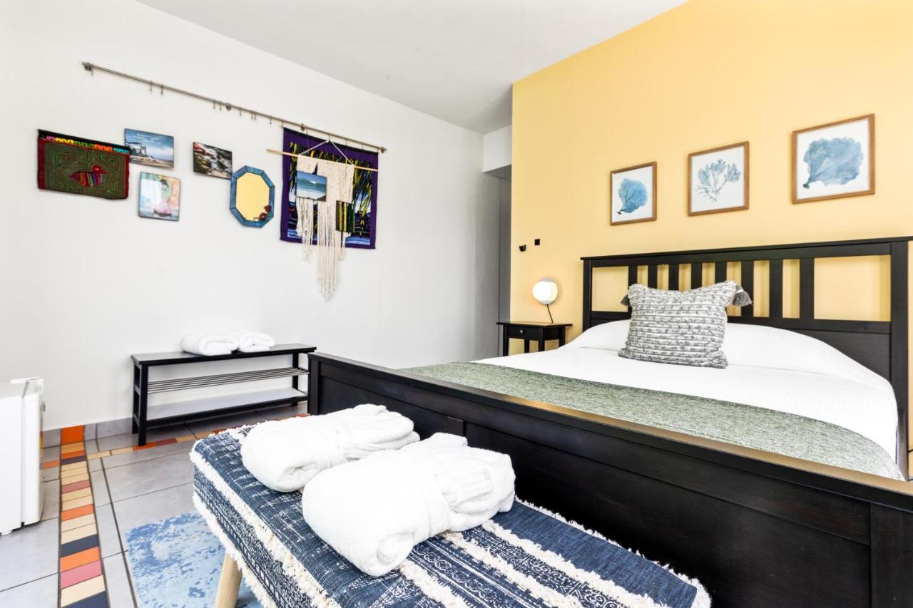 Rincon Plaza Hotel Bagian luar foto