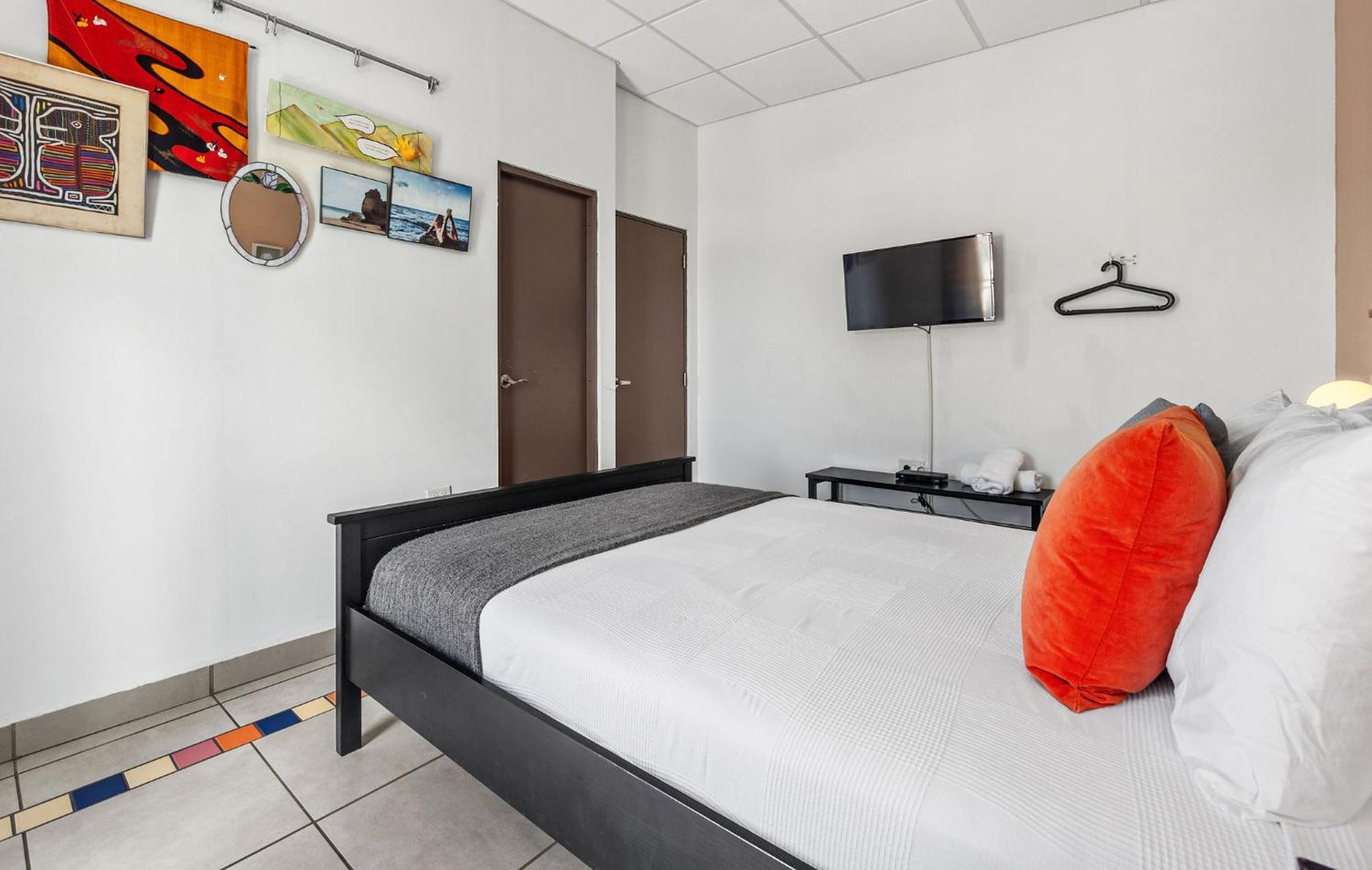 Rincon Plaza Hotel Bagian luar foto